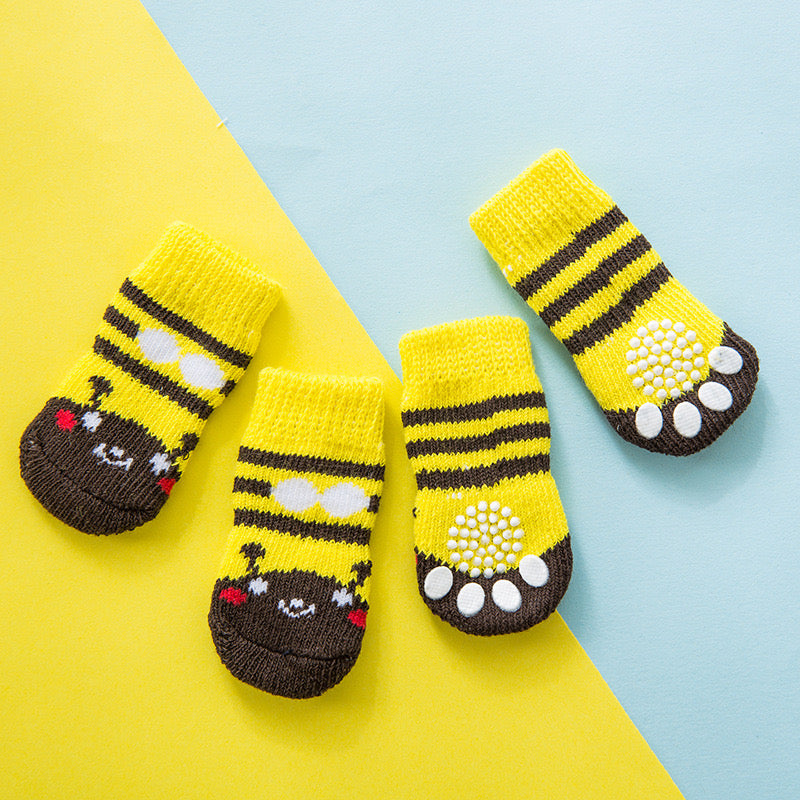 Non-Slip Dog Socks – 4-Piece Set, 8 Styles, 3 Sizes