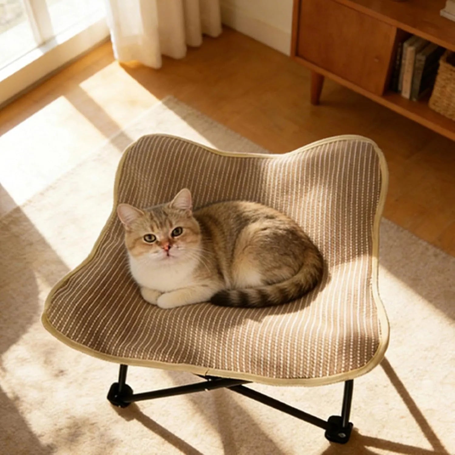 Foldable Sisal Cat Scratcher Lounge Chair