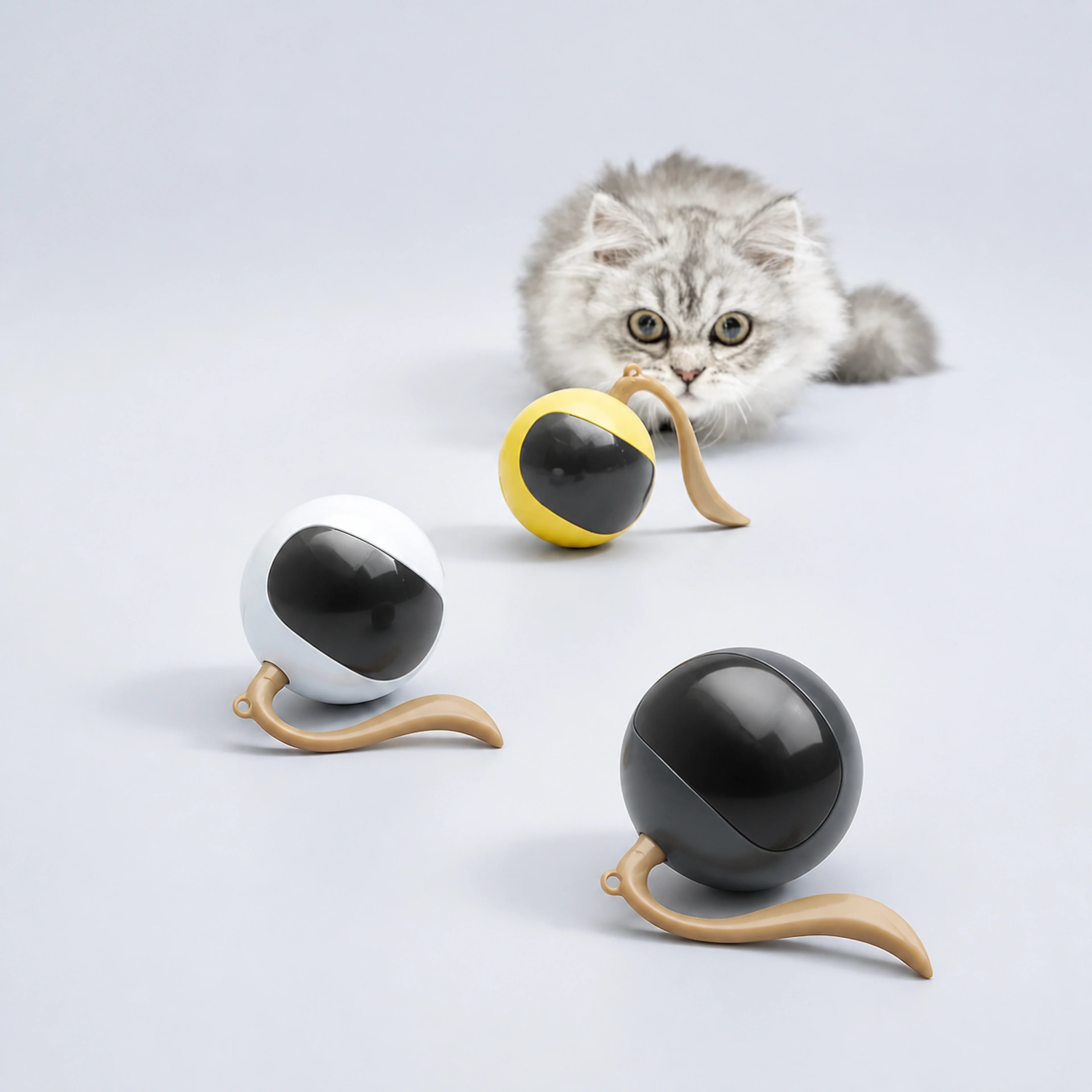 360° Self-Rolling Interactive Cat Ball | ALDERKIN
