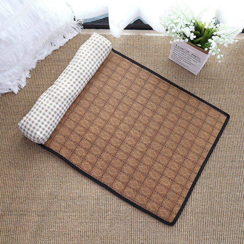 Breathable Rattan-Weave Pet Mat with Pillow – 5 Colors, 3 Sizes