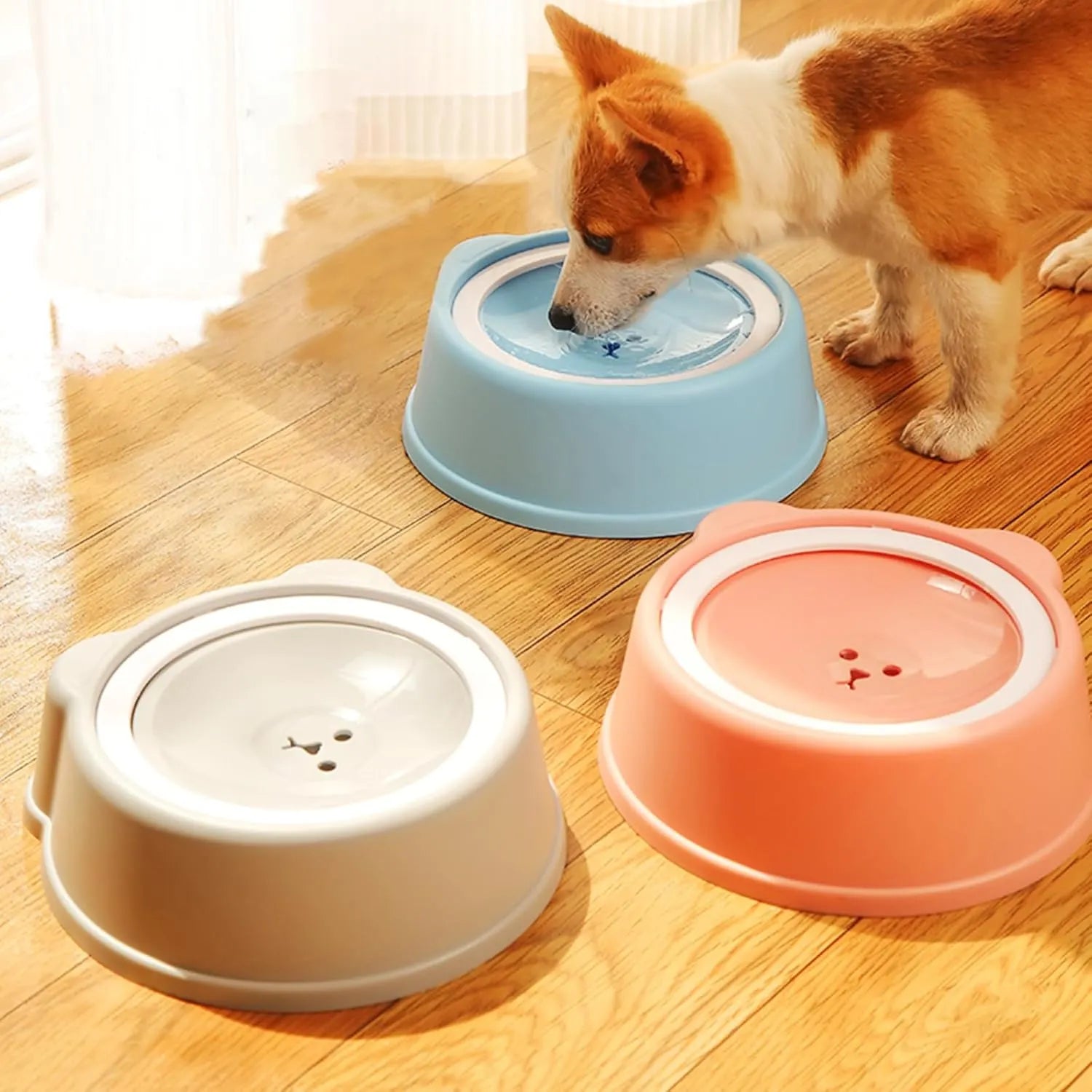Reduced-Spill Pet Water Bowl – 4 Colors