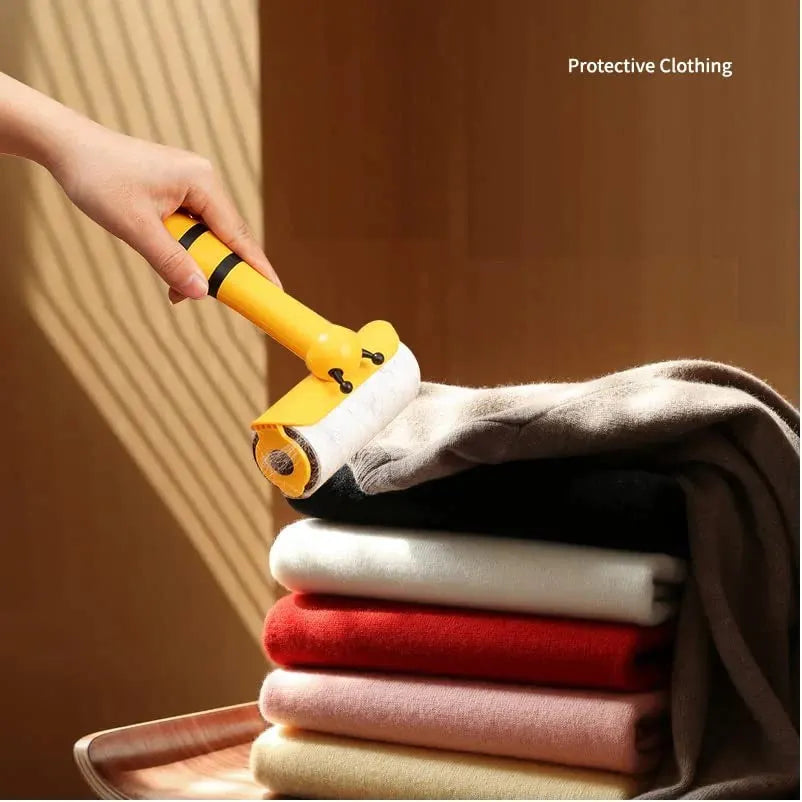 Bee-Shaped Pet Hair Lint Roller with Refill Option