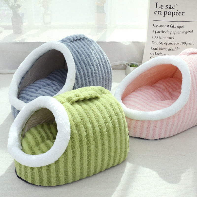Slipper-Shaped Cave Bed for Indoor Cats