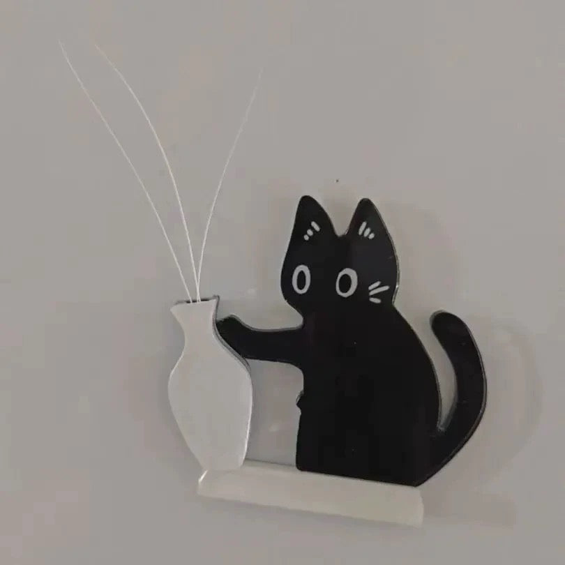 Magnetic Cat Whisker Keepsake Holder with Mini Vase