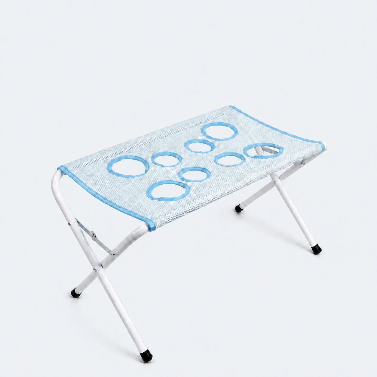 ALDERKIN elevated pet bathing stand on a cool gray-blue background