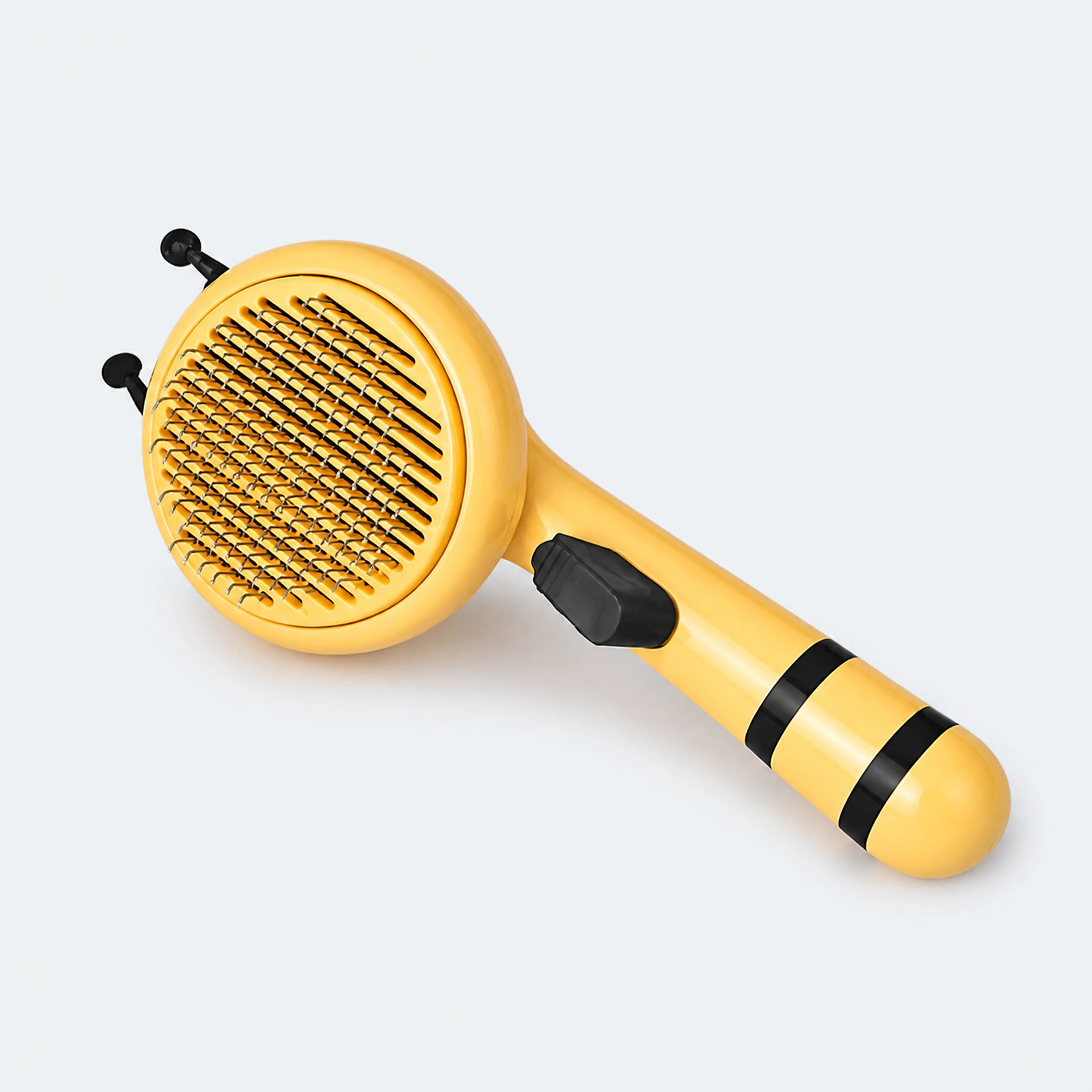 Bee-Shaped Pet Hair Removal Comb | ALDERKIN