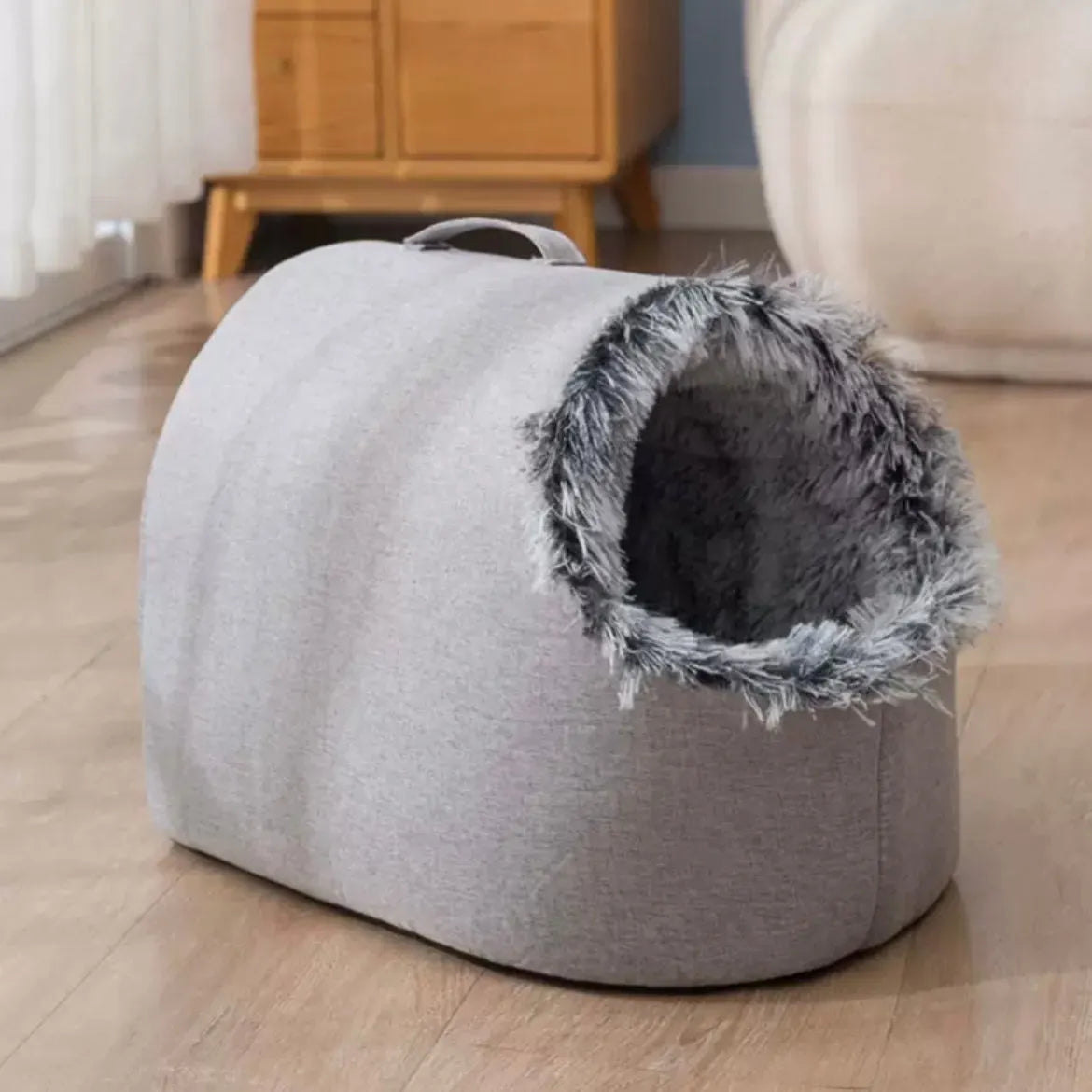 Warm Enclosed Pet House for Cats & Small Dogs – M or L