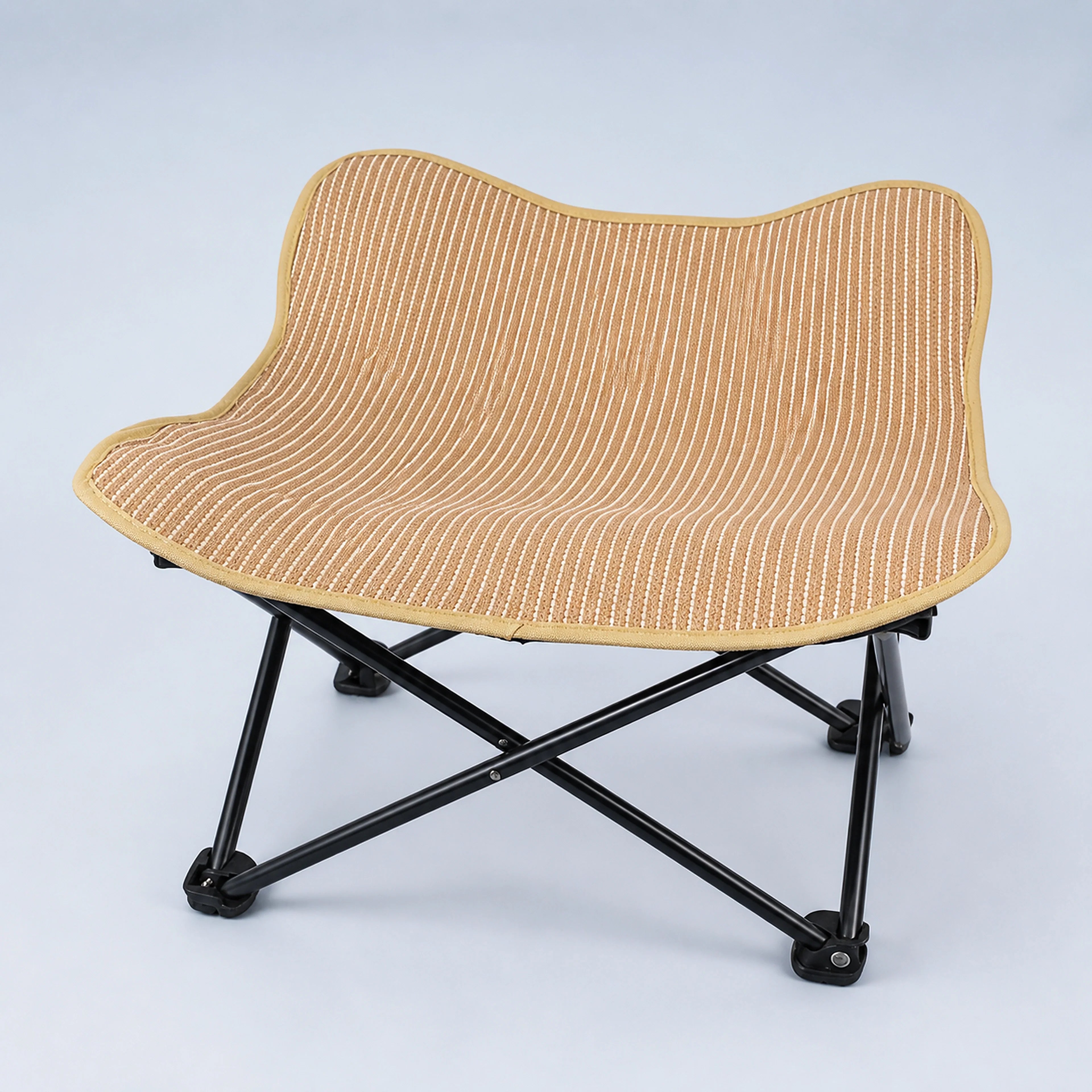 Foldable Sisal Cat Scratcher Lounge Chair | ALDERKIN