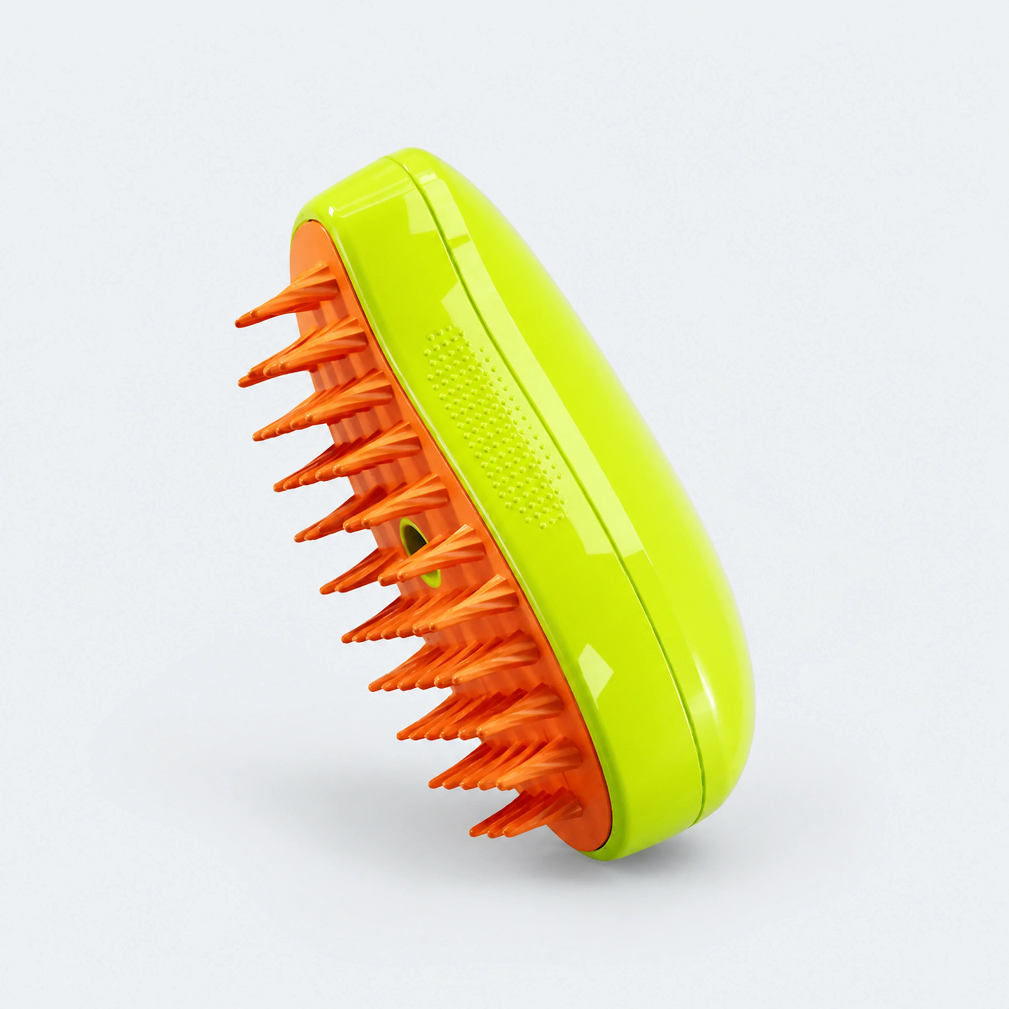 Pet Grooming Brush with Mist Reservoir – 4 Styles | ALDERKIN